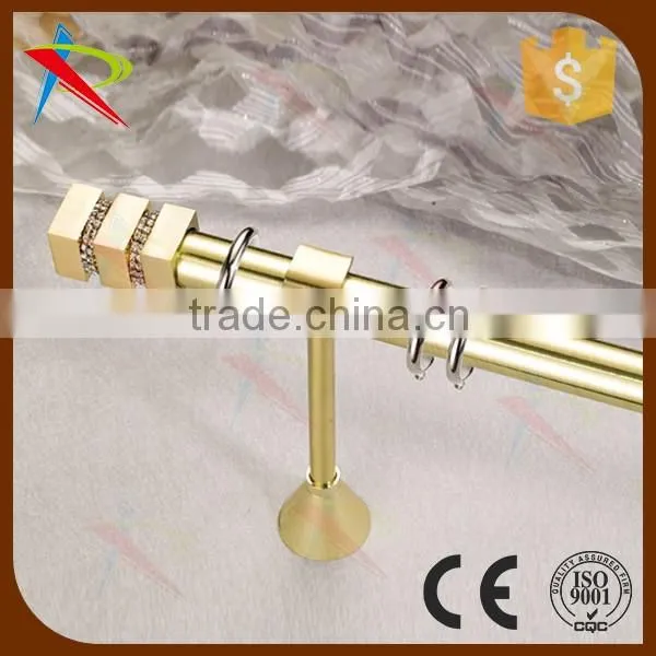 Single curtain rod with square aluminium finial