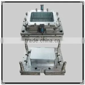 plastic container injector