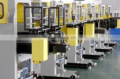Automatic Oil bottle in mould labeling machines