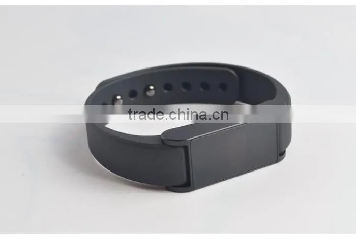 2014 New Waterproof Smart Bracelet Bluetooth Health Wristband with APP Sync Pedometer Sleep Tracing