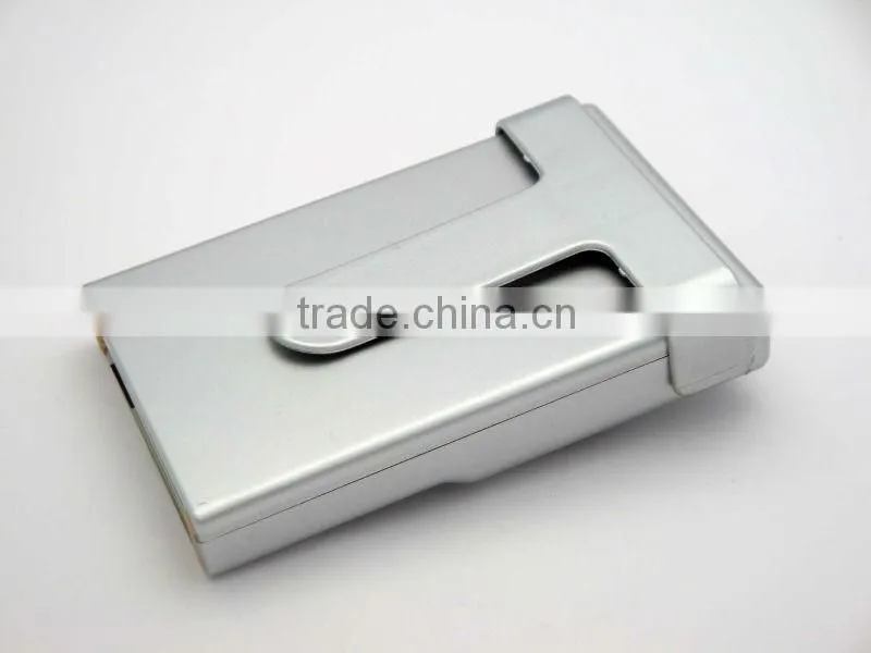 CREDIT CARD HOLDER