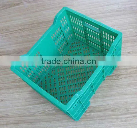 Plastic basket mould