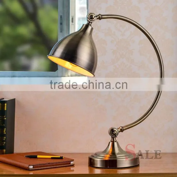T6046 E27 modern design brass table lamp