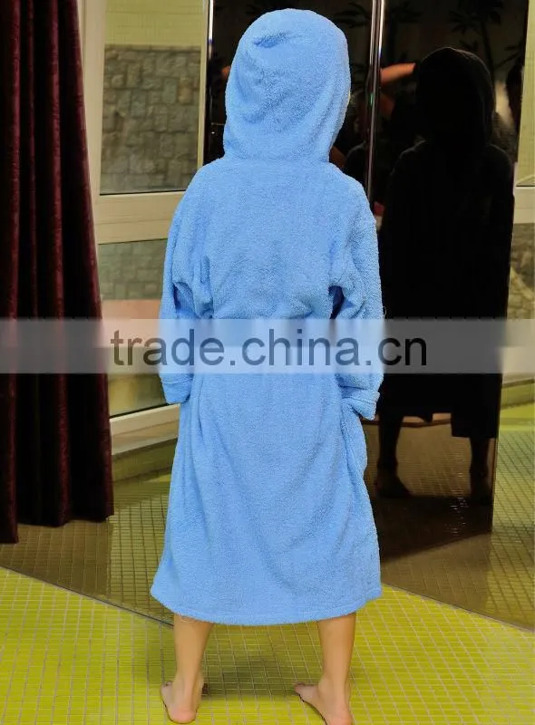 Fashion 100 cotton terry chenille boys bathrobes with applique