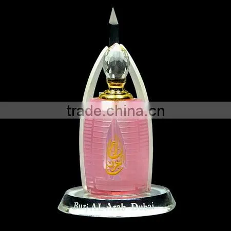 2016 Wholesale beautiful crystal perfume bottle