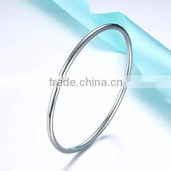 Fashion Simple 3mm Smooth Stainless Steel Bracelet