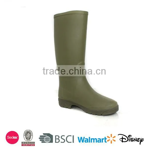 High quality army green men rubber boots