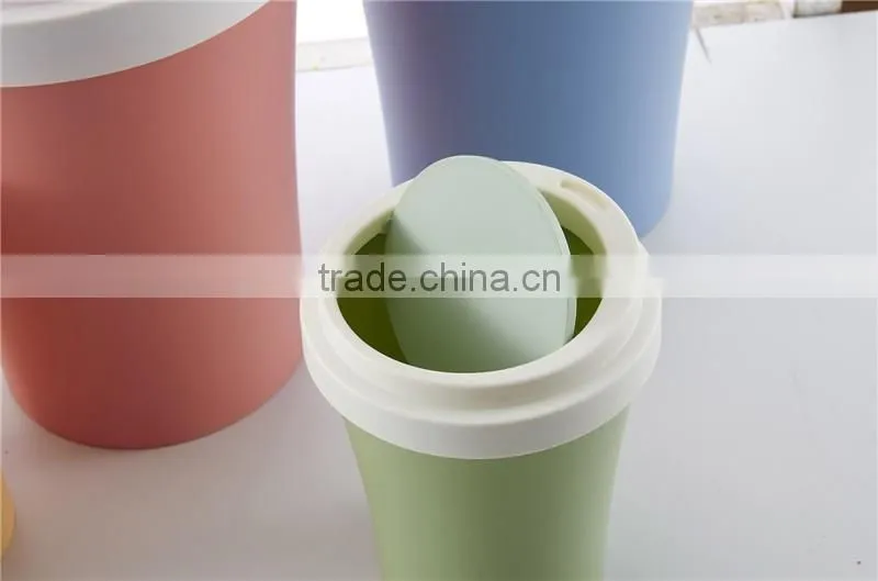 Garbage Swing Lid Ring at the Top