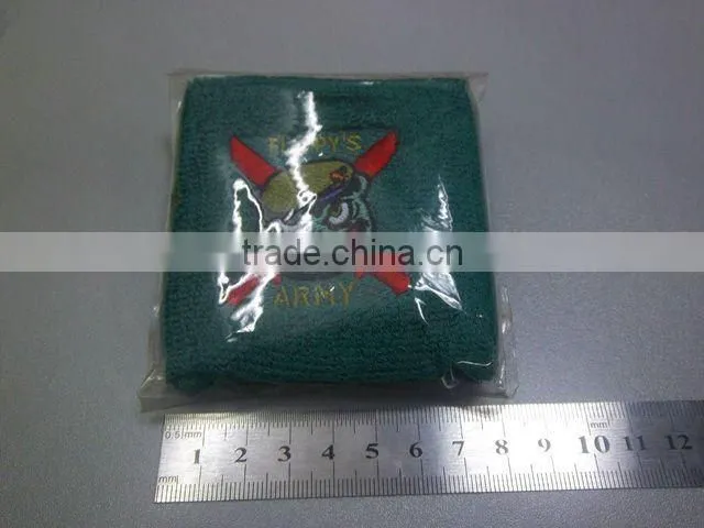 Embroidery Wrist Bracer