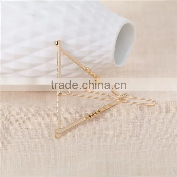 Hair Accessories Zinc Based Alloy Triangle Gold Plated Hair Clips