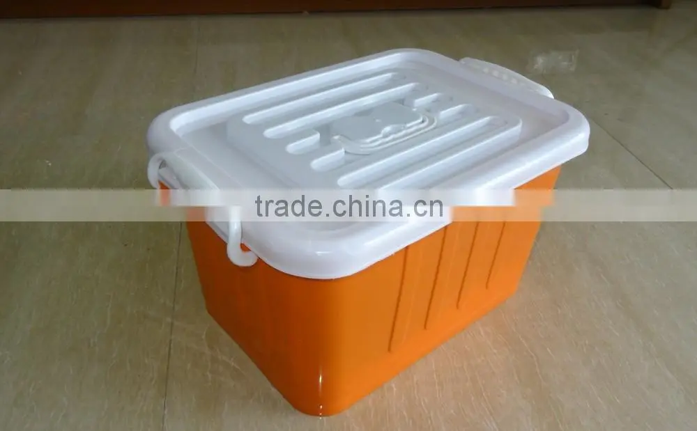 40L plastic storage box with wheels, lid and handle, storage bin