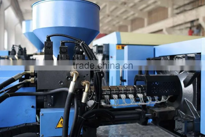 Small plastic injection moulding Machine