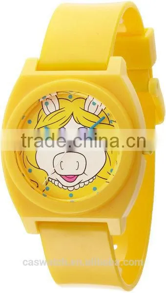 Fashion Cute Animal Yellow Ms Piggy Plastic Kids Watches