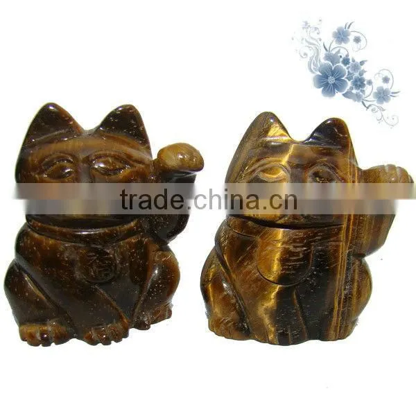 sculpture cat out of stone