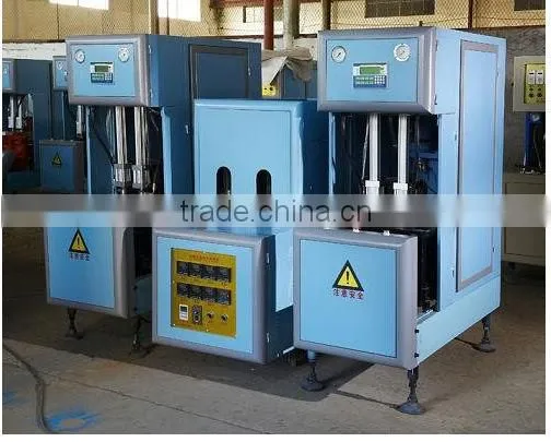 PET bottle blow moulding machine