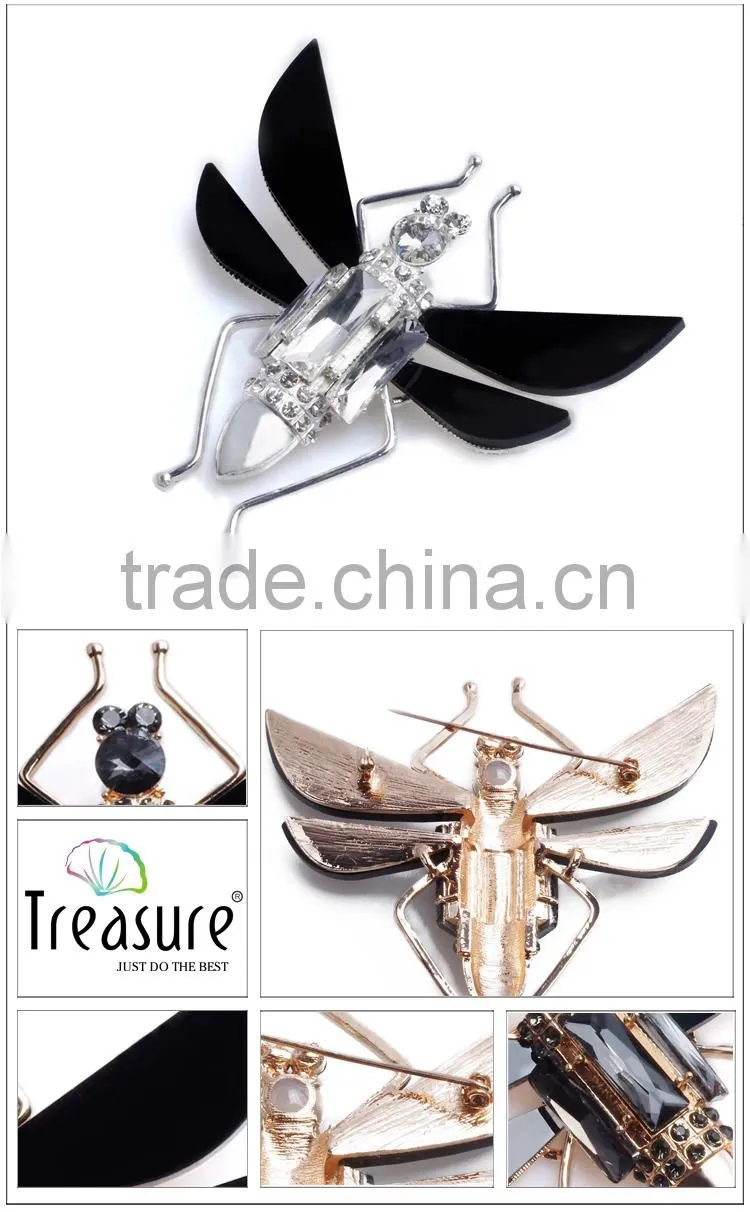 Unique jewelry insect alloy sheet with glass brooch jewelry for men and women