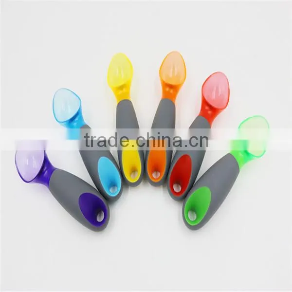 Funky design first rate kitchen accessories set