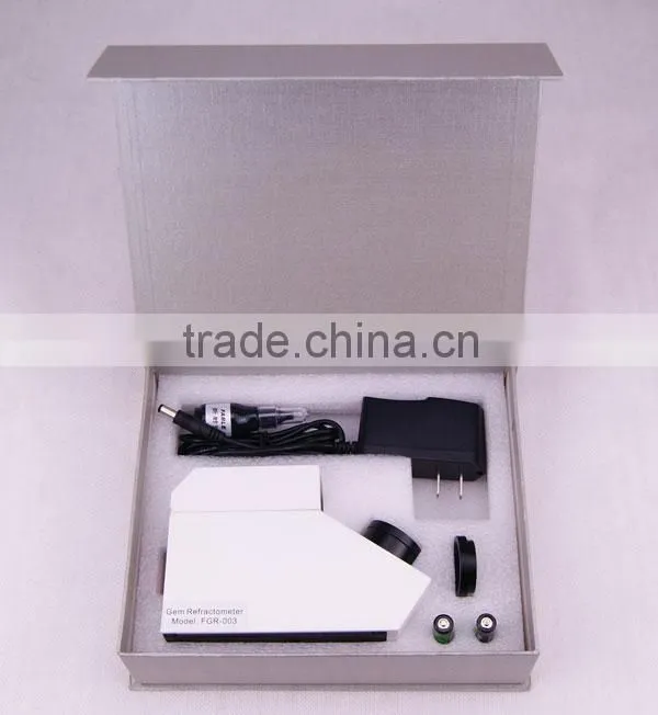 White Gem Refractometer with Accuracy of 0.003