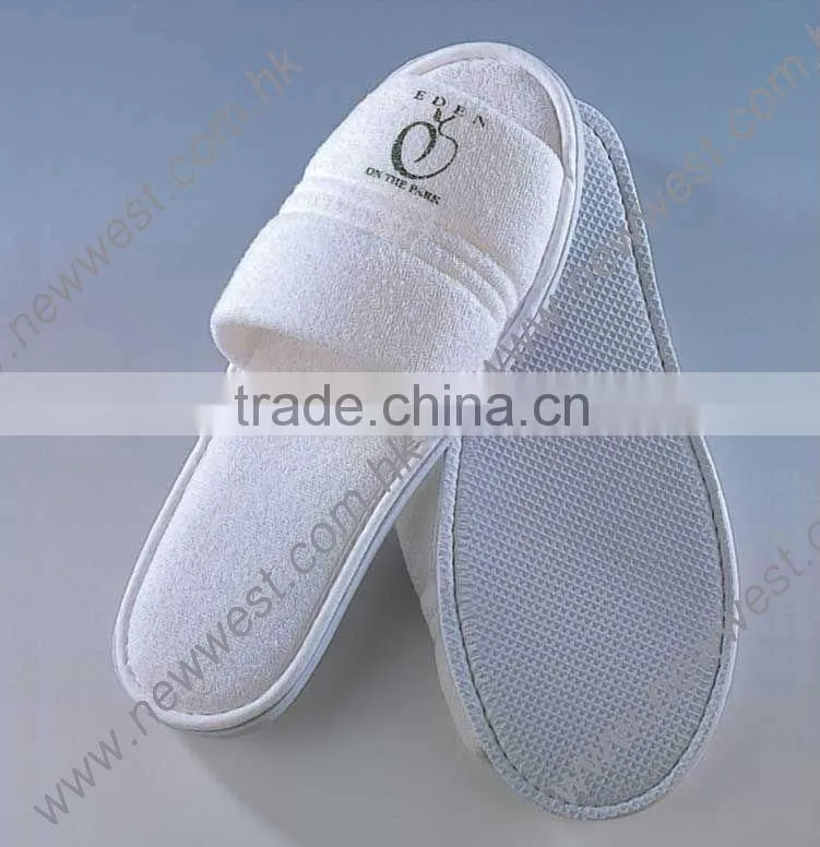 High Quality Slippers Personalized Logo
