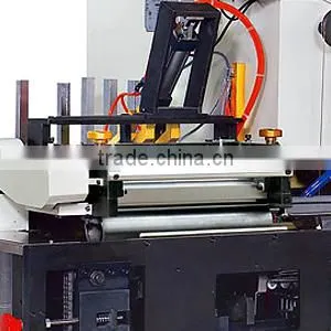 unique auto welder for container fabrication