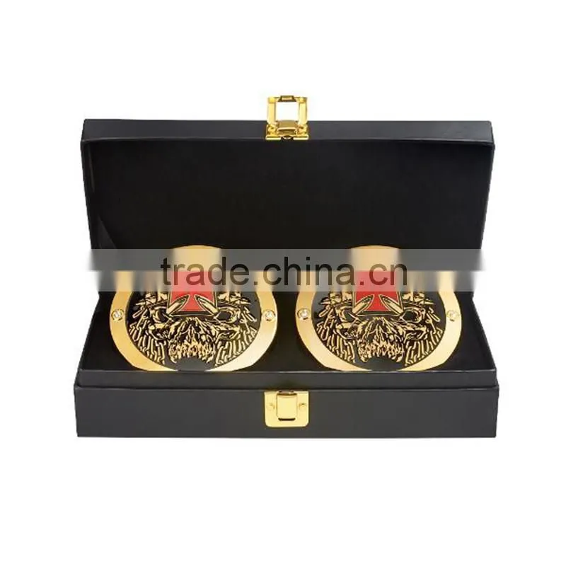 Wedden box for coin collectors