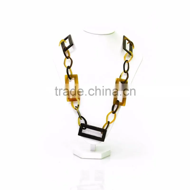 Horn necklace, eye-catching colours and fashionable designs 100% handmade in Vietnam