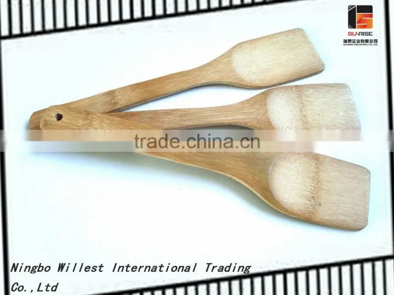 100% wooden spatula with small hole