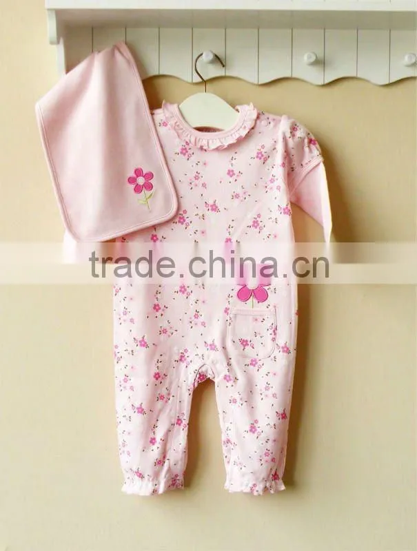 mom and bab 2012 100% cotton embroider baby handkerchief romper set