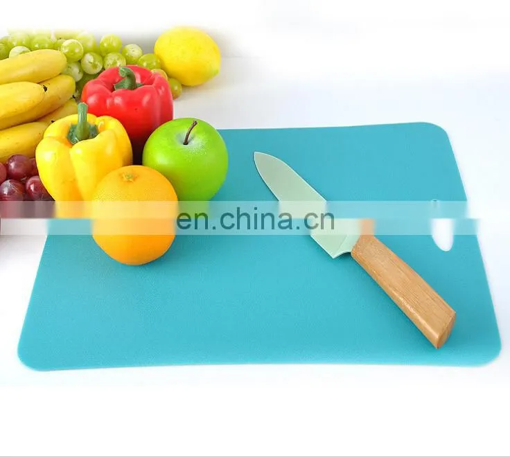 Customized logo PP Kitchen Flexible Cutting Board
