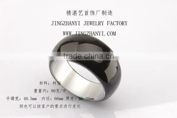 Glossy effect Resin quality Bangle