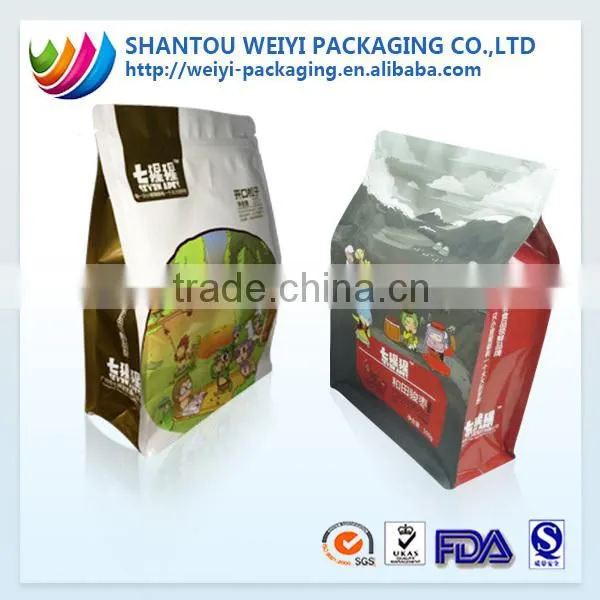 Quad seal flat bottomed pouches