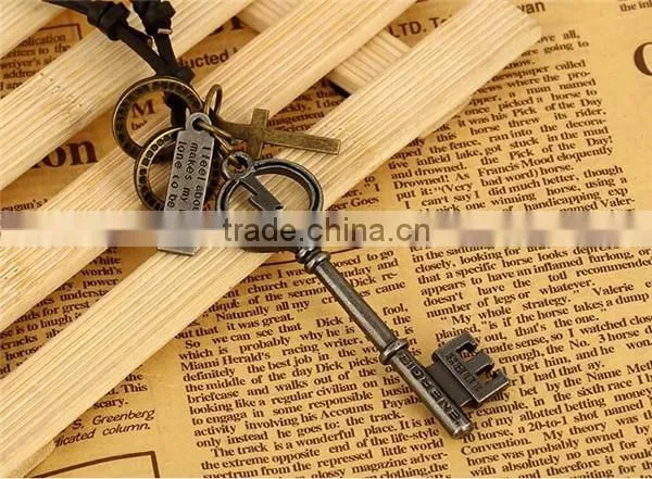 Fashion key pendant leather cord necklace/handmade leather necklaces fro men