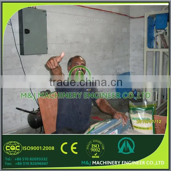 Anti corrosive semi automatic caustic soda powder packing machine