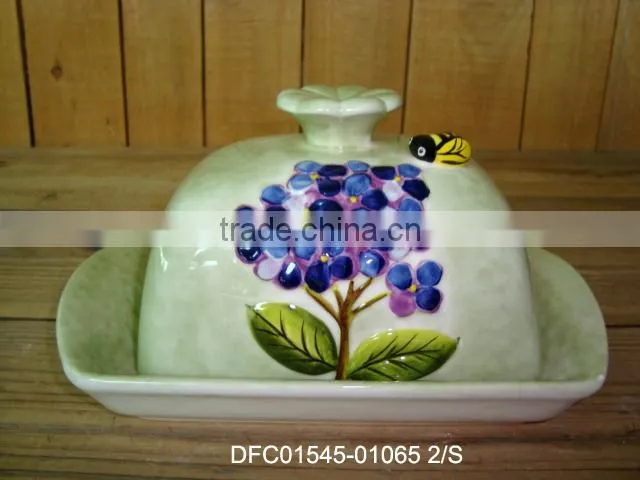 Individual ceramic butter dish with lid