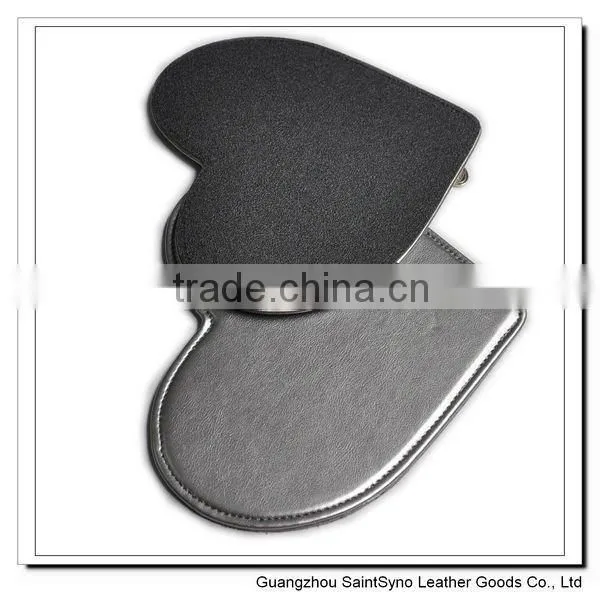 002 PU leather heart-shaped mousepad