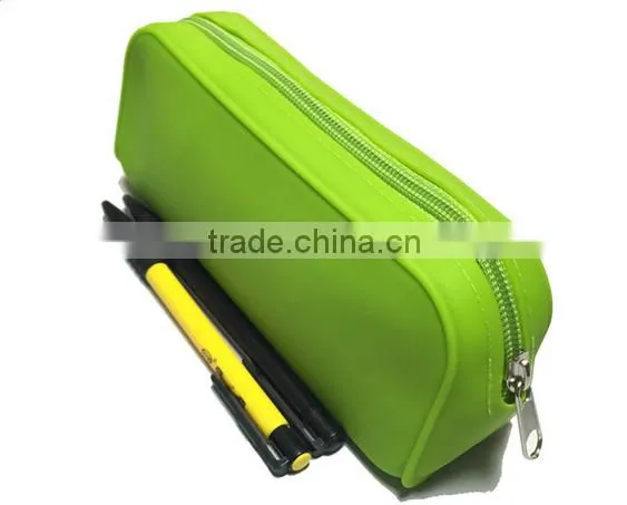 2015 New study tool,office gadget silicone pencil case ,pencil bag
