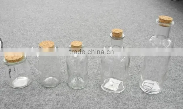 clear glass pudding jar beverage jar with wooden cork
