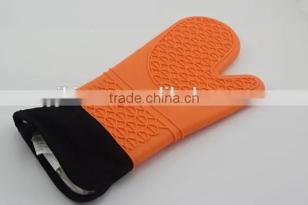 FDA Kitchen Waterproof thick BBQ silicone glove