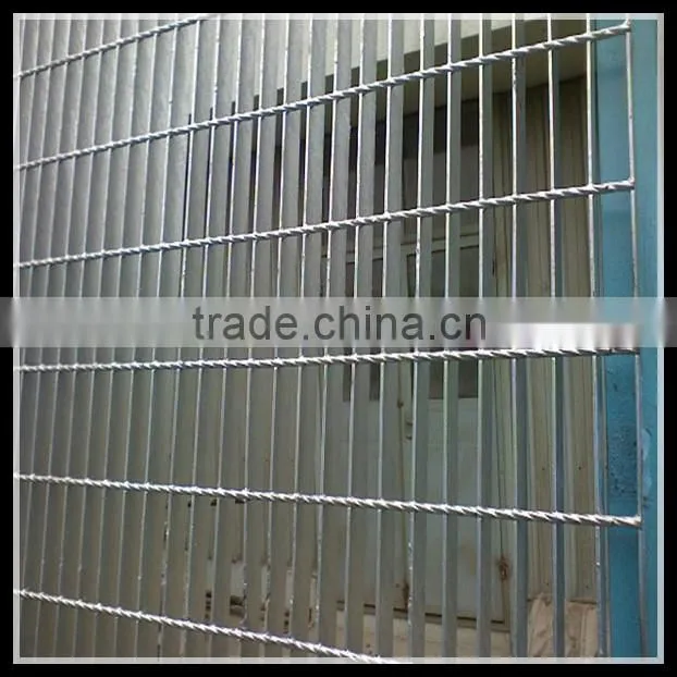 steel bar grating fence wall/ steel grating fence -ISO9001 20YEARS factory