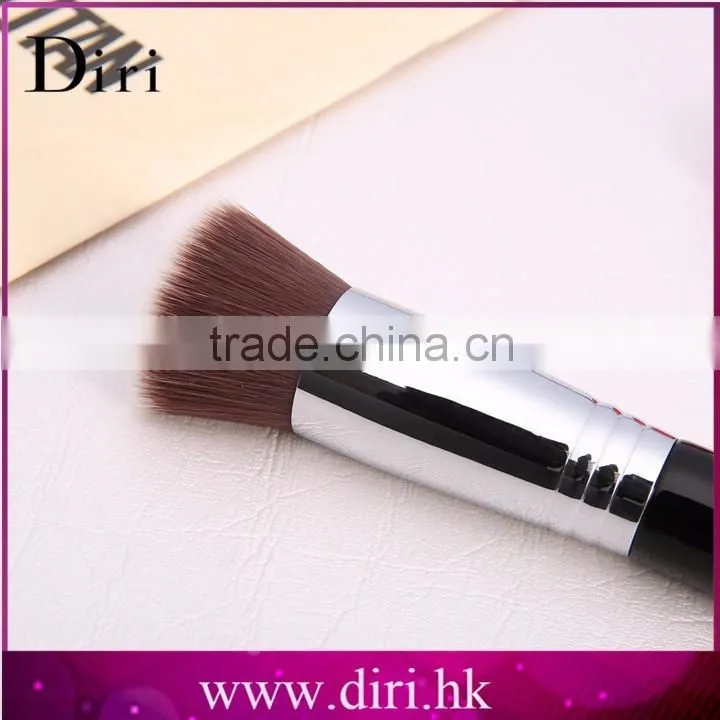 Wood handle single cosmetic makeup brush