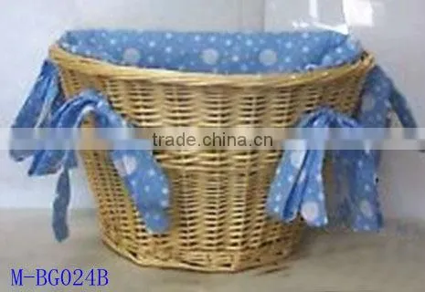 Semicircle wicker bicycle basket with colorful cotton liner