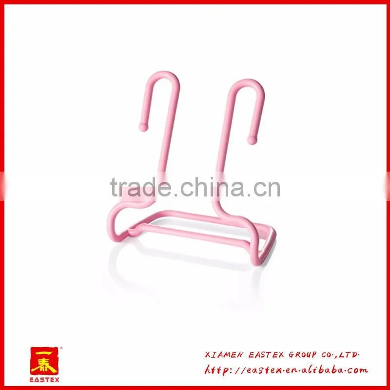 Can stand and hang shoe rack for child's shoes