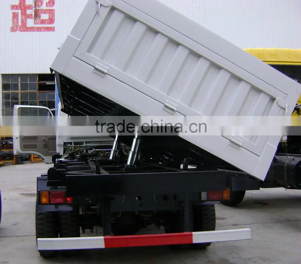 Dongfeng EQ3071T 4x2 tipper truck (dump from side)