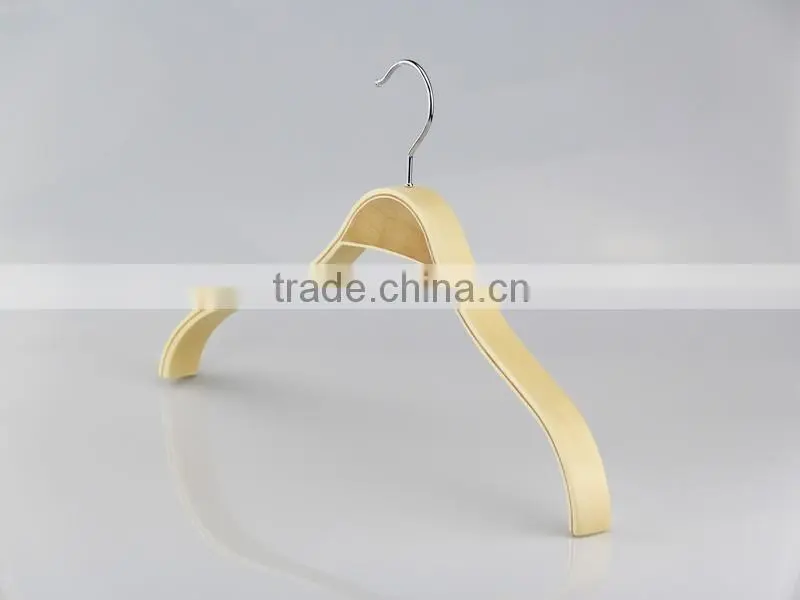 low price natural laminated wooden hanger for clothes