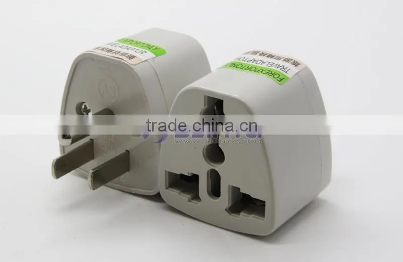 Universal Travel Power Plug to USA AC Plug adapter ( 3-pin ) electrical plug