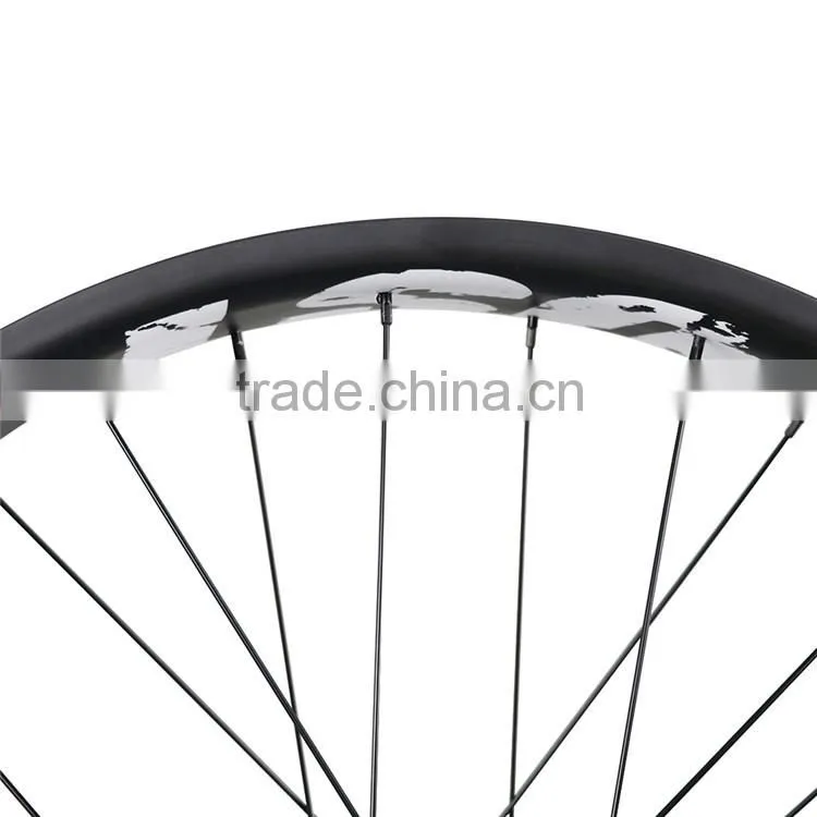 2016 China 26ER thru axle 90mm clincher tubeless ready carbon fat bike wheels