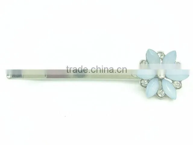 Fancy silvery pearl with acrylic stones hair pin