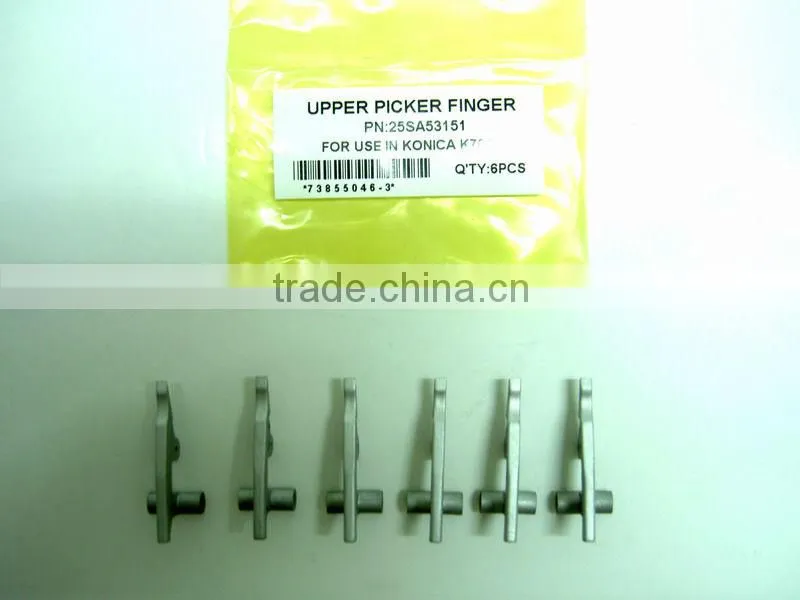 upper picker finger for use in k7045 PN:25SA53151