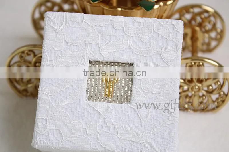 Personalized custom handmade made jewelry boxes with beaded name plate of Y