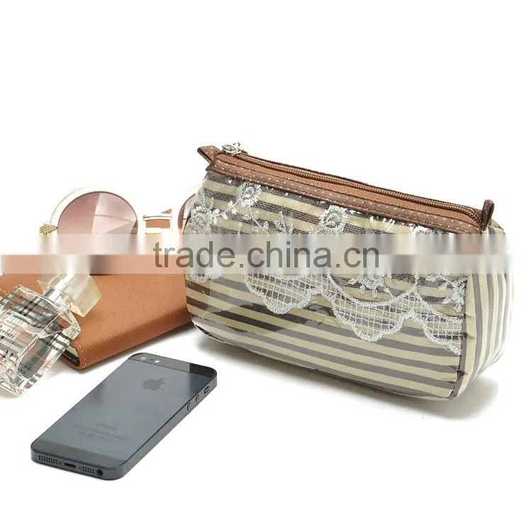 2015 new design promotional printed canvas pvc necessity bag